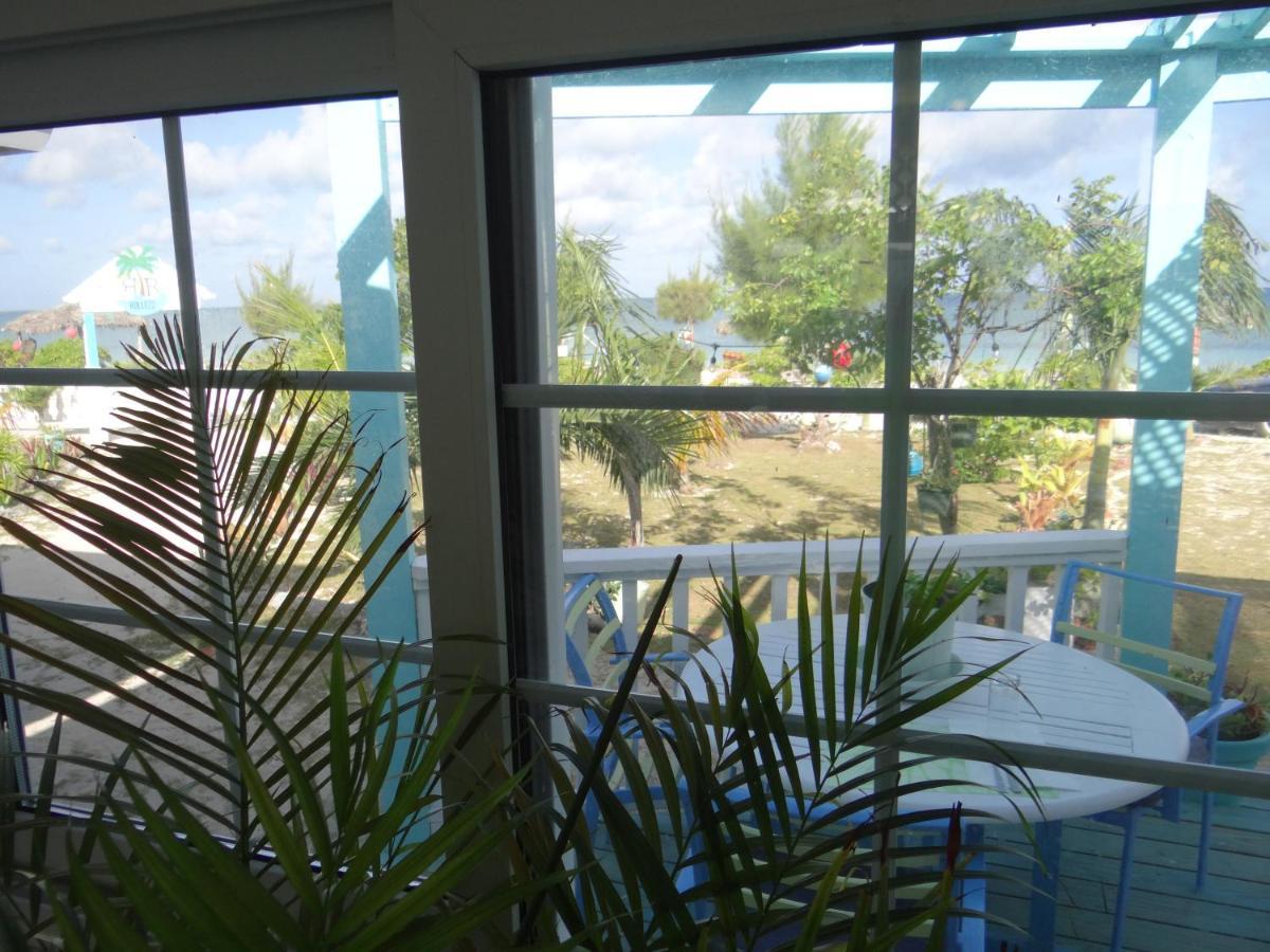 Rollezz Villas Beach Resort Old Bight 外观 照片